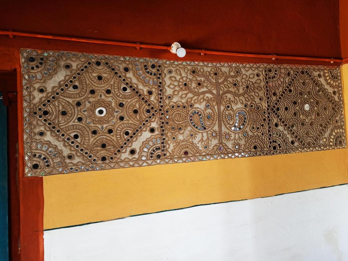 Kutir Craft Village Resort Bherandiāla Exterior foto