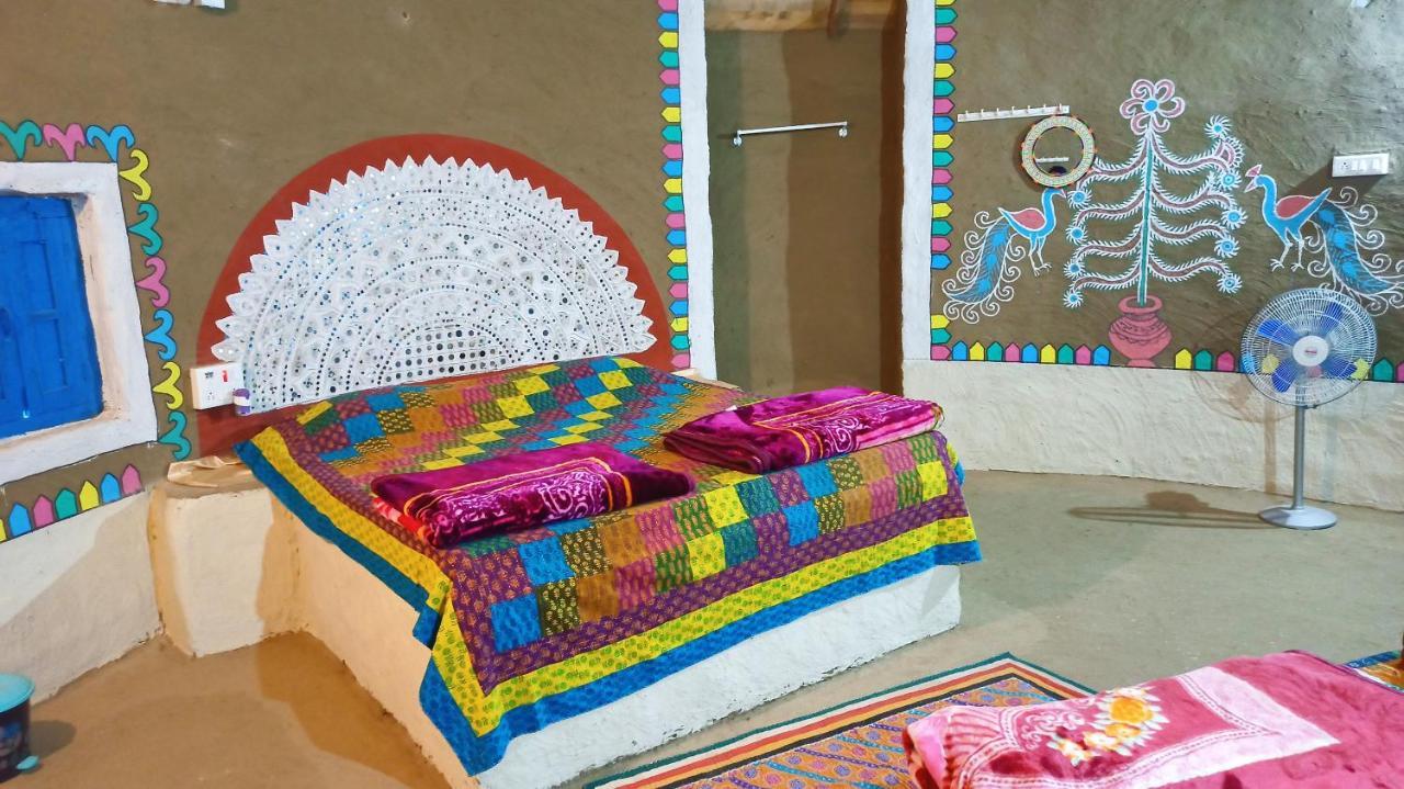 Kutir Craft Village Resort Bherandiāla Exterior foto