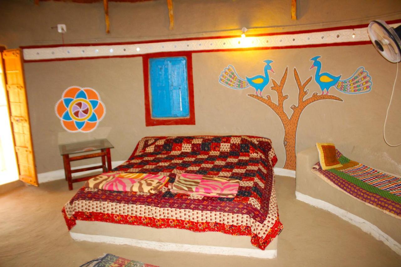 Kutir Craft Village Resort Bherandiāla Exterior foto